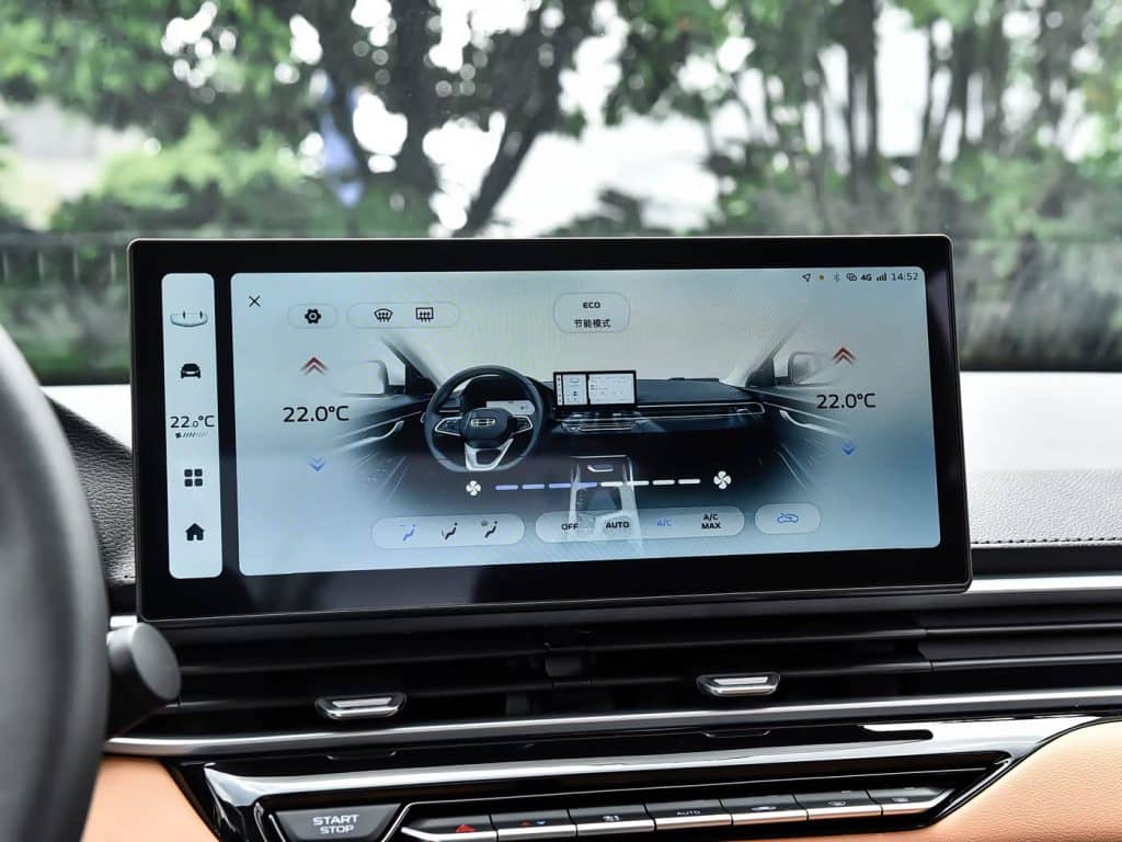 1400x1050_autohomecar__Chtk2WZy13uAWvltABQRSdqH5ho423