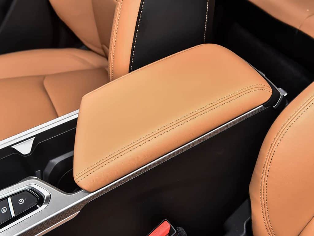 1400x1050_autohomecar__Chtk2WZy2AKAKSM5ABGZ2sXxoF4275