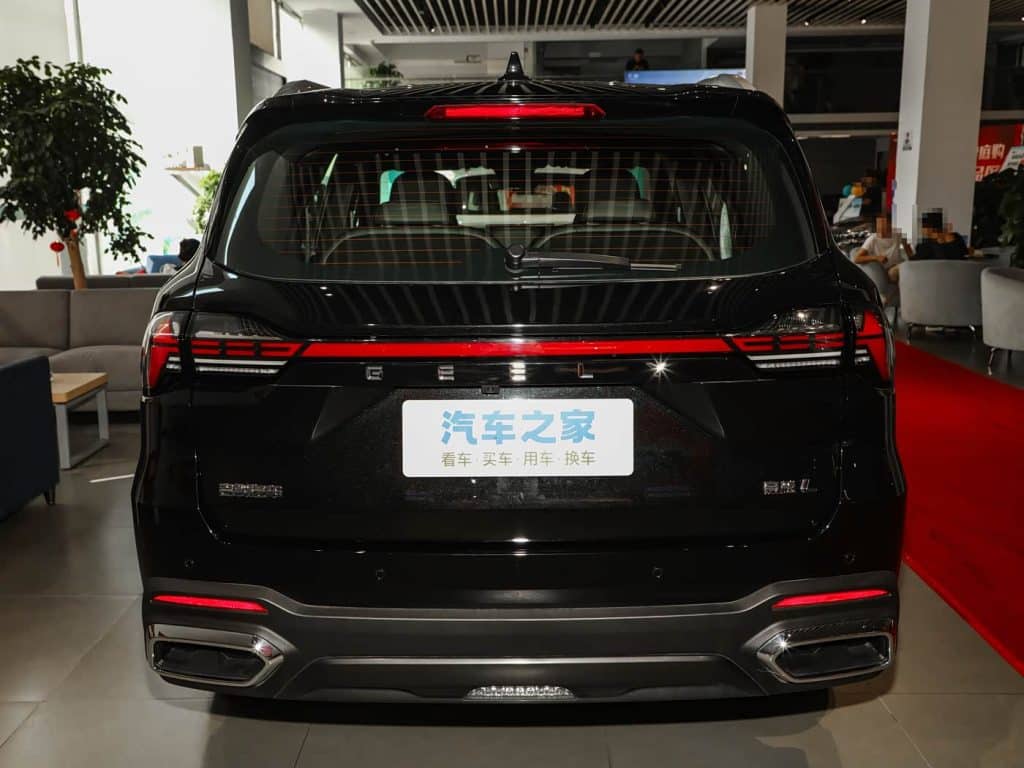 1400x1050_autohomecar__Chtk2Wb6LGGAZzgDACxEpwOng6c885