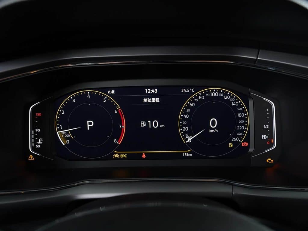 1400x1050_autohomecar__ChtlxWSdE5OAT-hLACBx9E37to4884