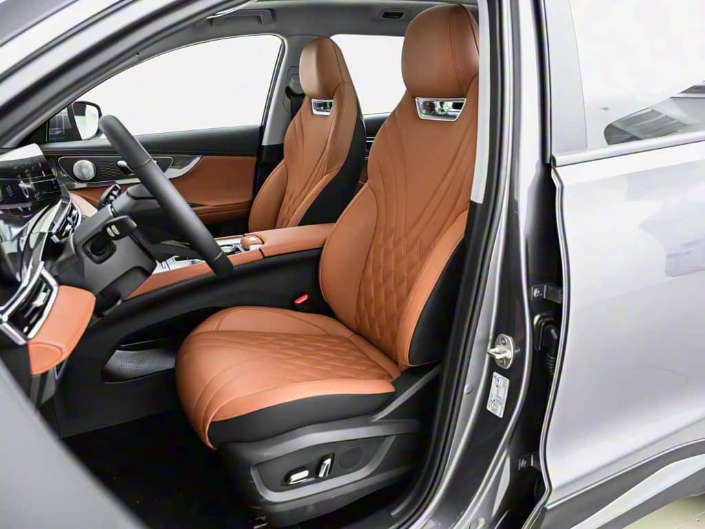 1400x1050_autohomecar__ChtlxWhKOamANhWvAEVF2LKy944872