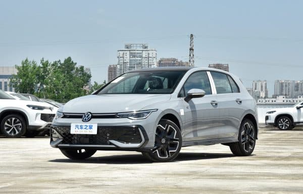 1400x1050_autohomecar__ChtlyGgjMv2ABlqRAD8UZoG5KX4717