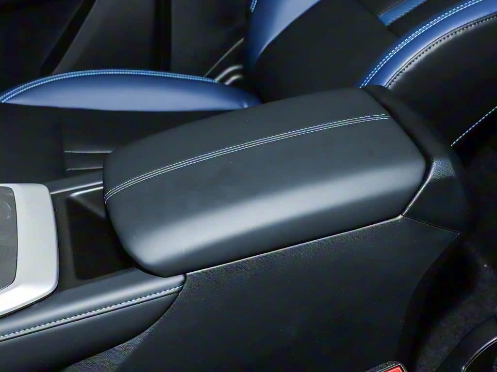 1400x1050_autohomecar__Chto52j1392AYXYlABm99oF5yW4109