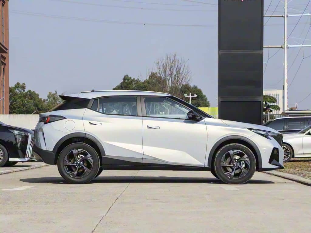 1400x1050_autohomecar__Chto52kNf_eADgOEAE2DVaFYXiw082