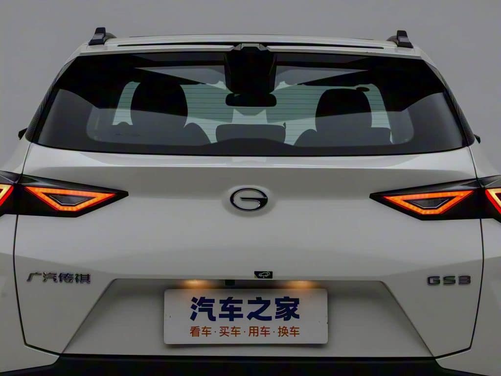 1400x1050_autohomecar__ChtpWGj136yAEt1_AA-jHuBI2Lw140