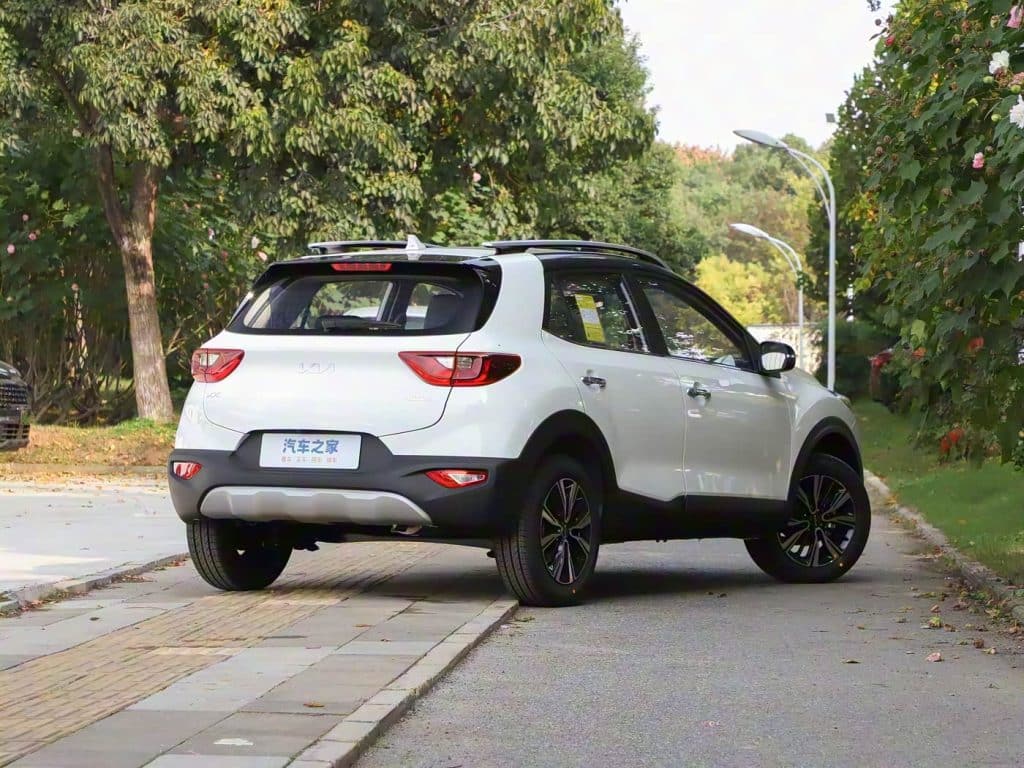 1400x1050_autohomecar__ChtpWGkIjEWAJDKkAF0zmR4jbyE978