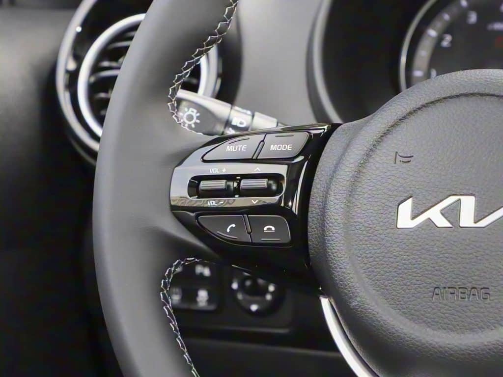 1400x1050_autohomecar__ChtpWGkIjHeAfpzGADZGsxelHpg846