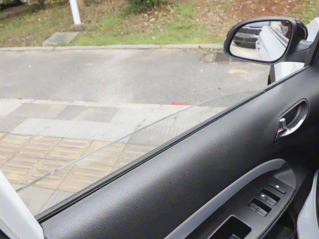 1400x1050_autohomecar__ChtpWGkIjJyAWOhZAENSv-d5bbY648