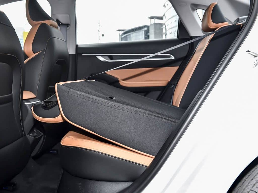 1400x1050_autohomecar__ChxkPWZy1-GADpkvABTg5TOMMJc443