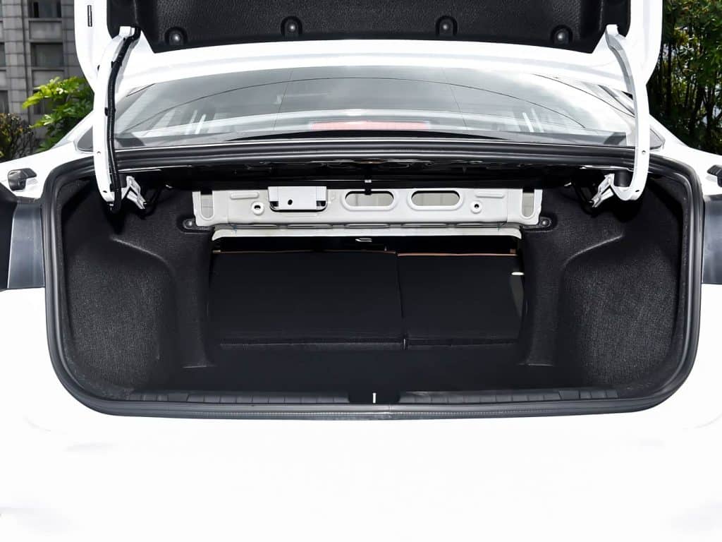 1400x1050_autohomecar__ChxkPWZy166ARxzZABXEp3p_Pr8593