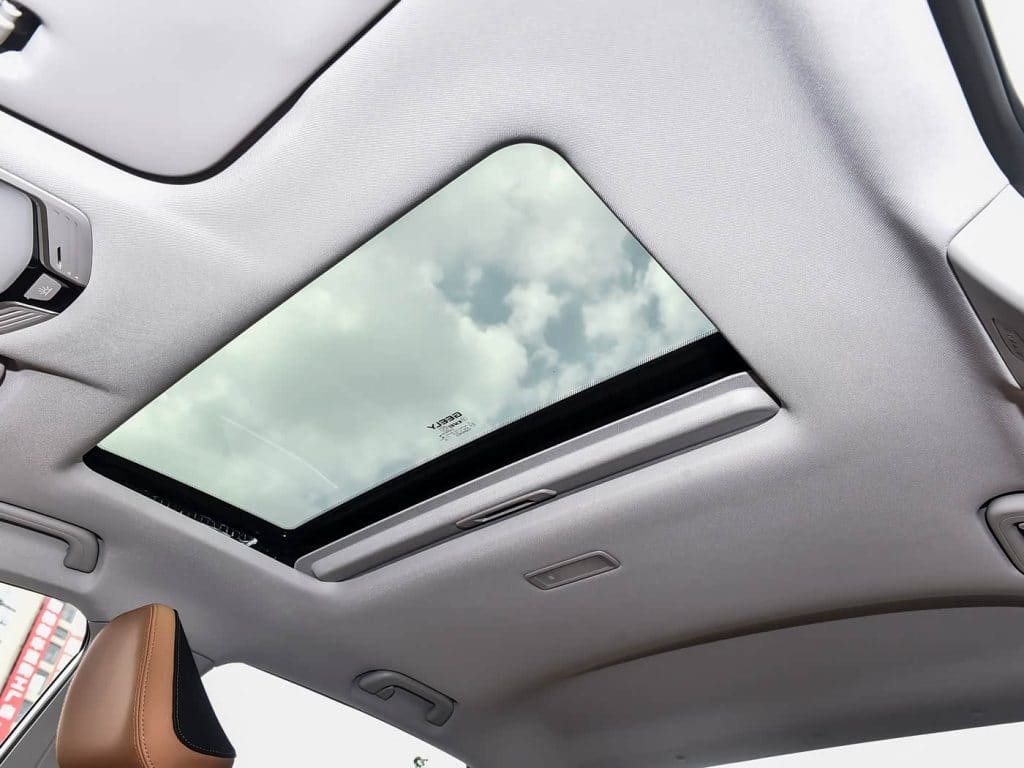 1400x1050_autohomecar__ChxkPWZy1_uAQyWWAB42Qz7LSUI994