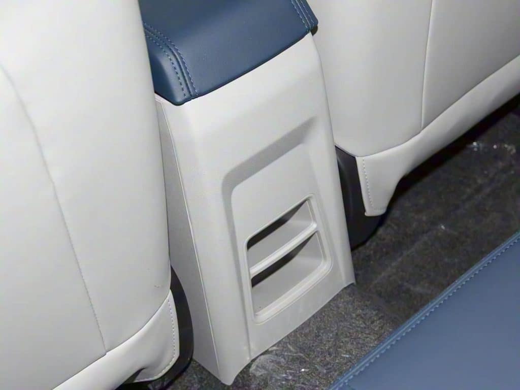 1400x1050_autohomecar__ChxkPWa9qciATrh7ACLTuIlBPXo976