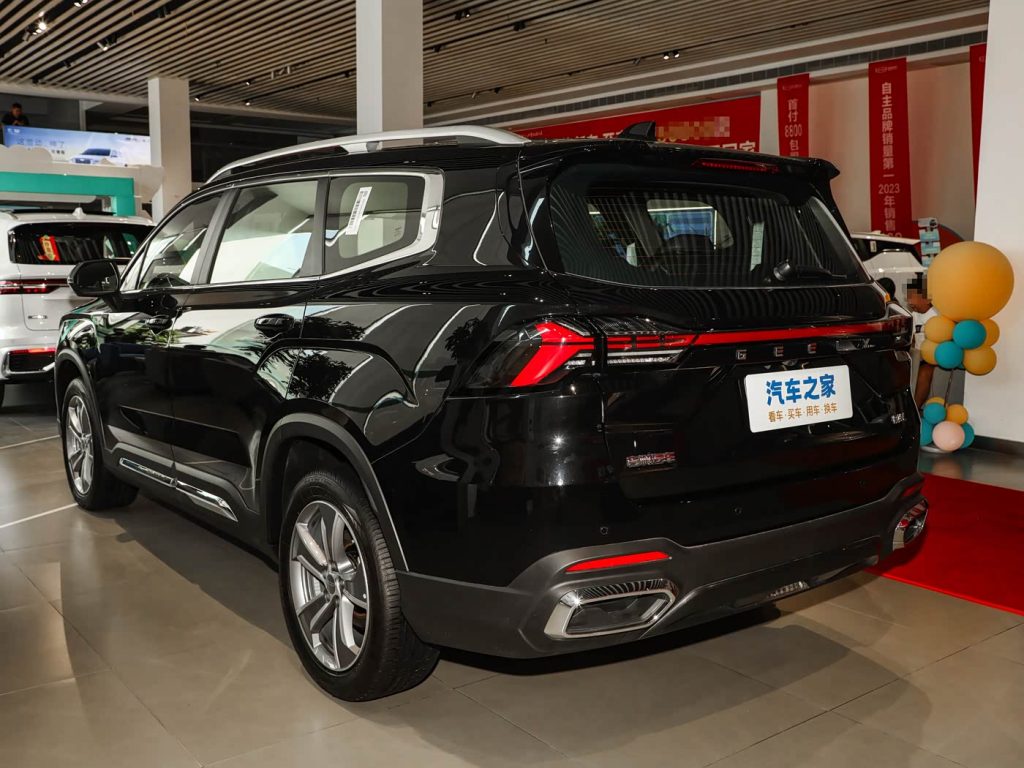 1400x1050_autohomecar__ChxkPWb6LGOAD5msADOdILZA3Kg176