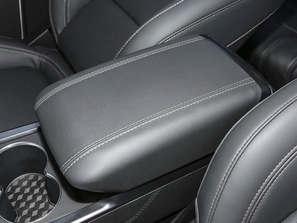 1400x1050_autohomecar__ChxkPWb8GueAD2xCAClAat9luXQ419