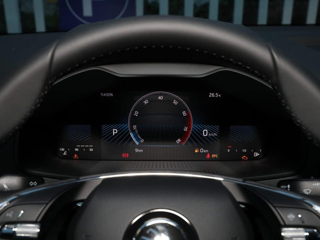 1400x1050_autohomecar__ChxkPWcP8ySAcOOvABSjWSjinGY635