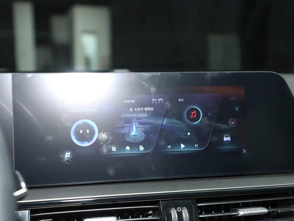 1400x1050_autohomecar__ChxkPWdWjf6AUpHGAEDfx6LG008183