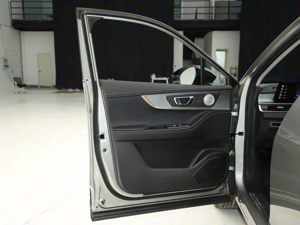 1400x1050_autohomecar__ChxkPWdWjkqAMk7kAD2RBcYfUrw729