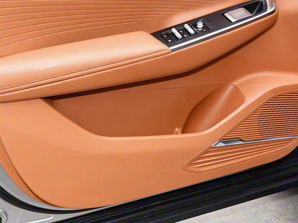 1400x1050_autohomecar__ChxkPWh-CiaAeer0ACwWn06EqW8670