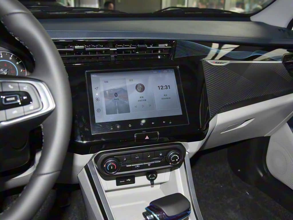 1400x1050_autohomecar__ChxkPma9qnCAFcgAACAC17b8vg8342