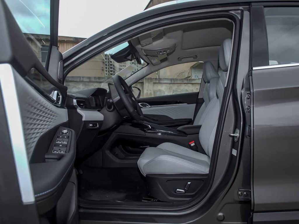 1400x1050_autohomecar__ChxkPmcIl-iAGa3sAA8MPKkv5cA232