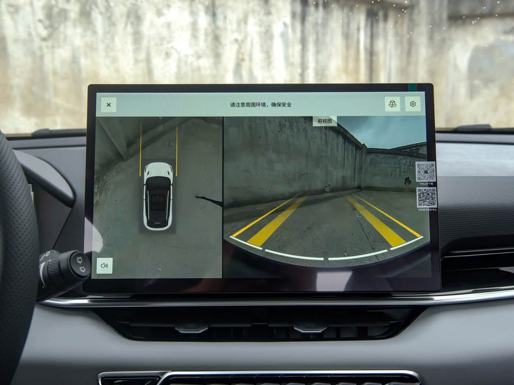 1400x1050_autohomecar__ChxkPmcIl7uAK66NABNLIKsq_1Q980