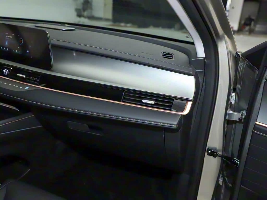 1400x1050_autohomecar__ChxkPmdWjeuAVSfKAEPk5YG8xGU114