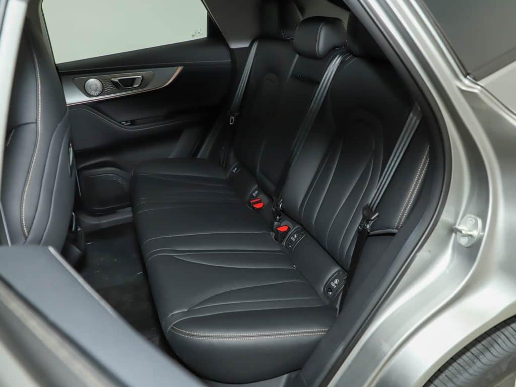 1400x1050_autohomecar__ChxkPmdWjjiAWzM7AE07KpQMxeo229