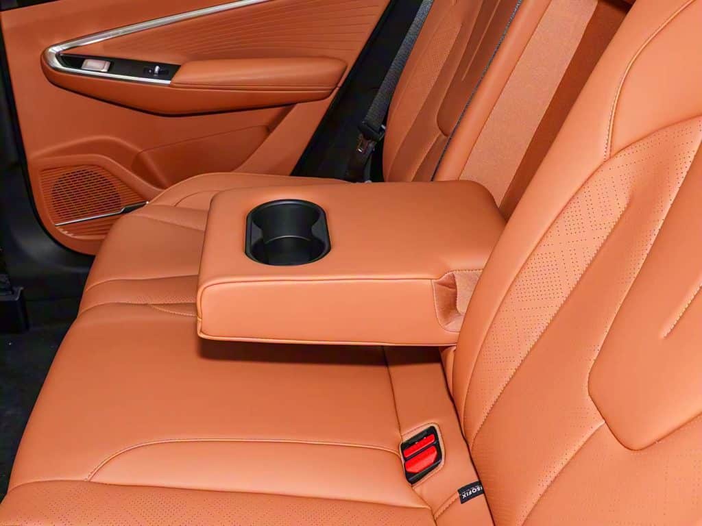 1400x1050_autohomecar__ChxkPmh-CsiATk5pACkCvRbgEYw063