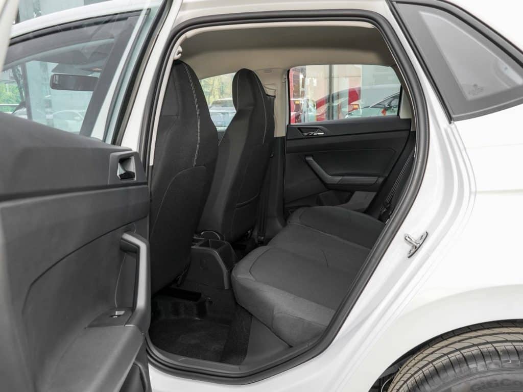 1400x1050_autohomecar__ChxkjmQo7-WANRQkACwJ5As4OX8575