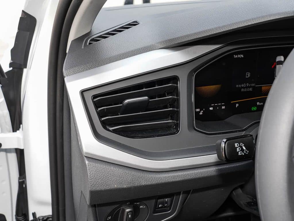 1400x1050_autohomecar__ChxkjmQo8AqAe80MAB_DoPXH5L4964