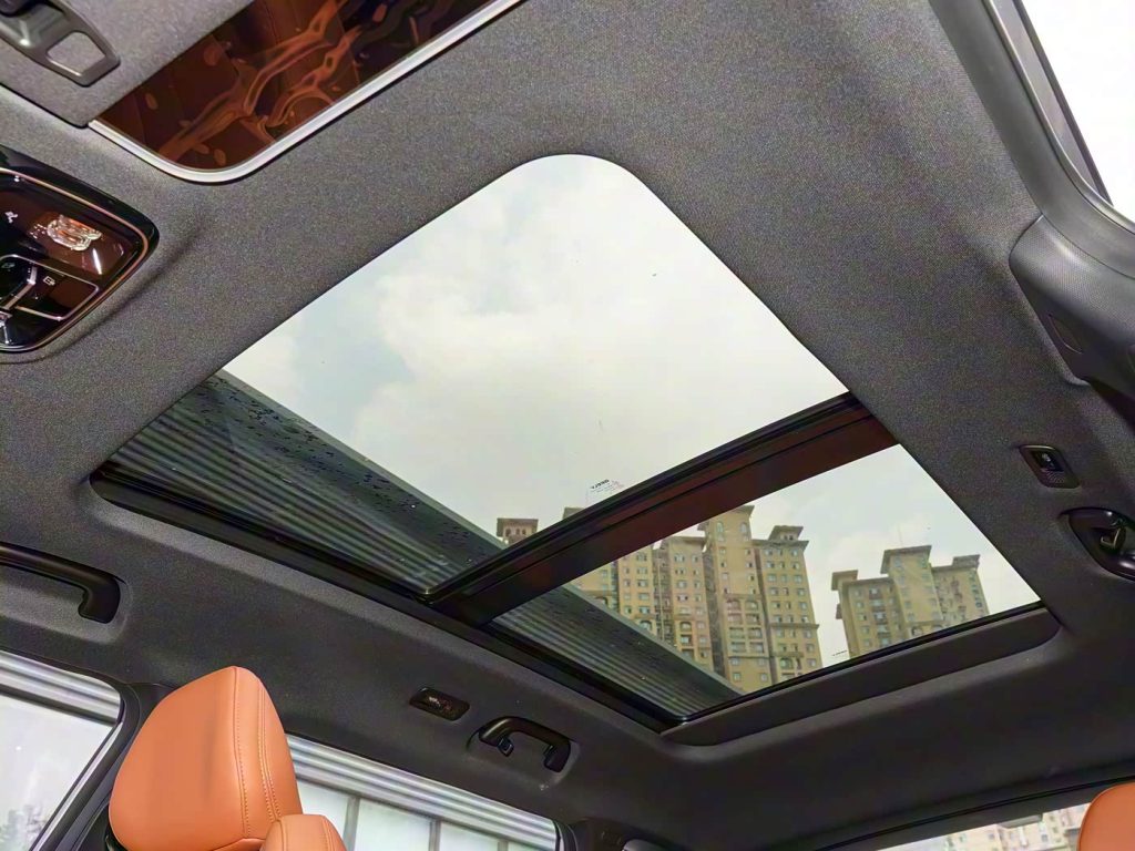 1400x1050_autohomecar__ChxknGh-CnKASHW0AClWGkGgHng829