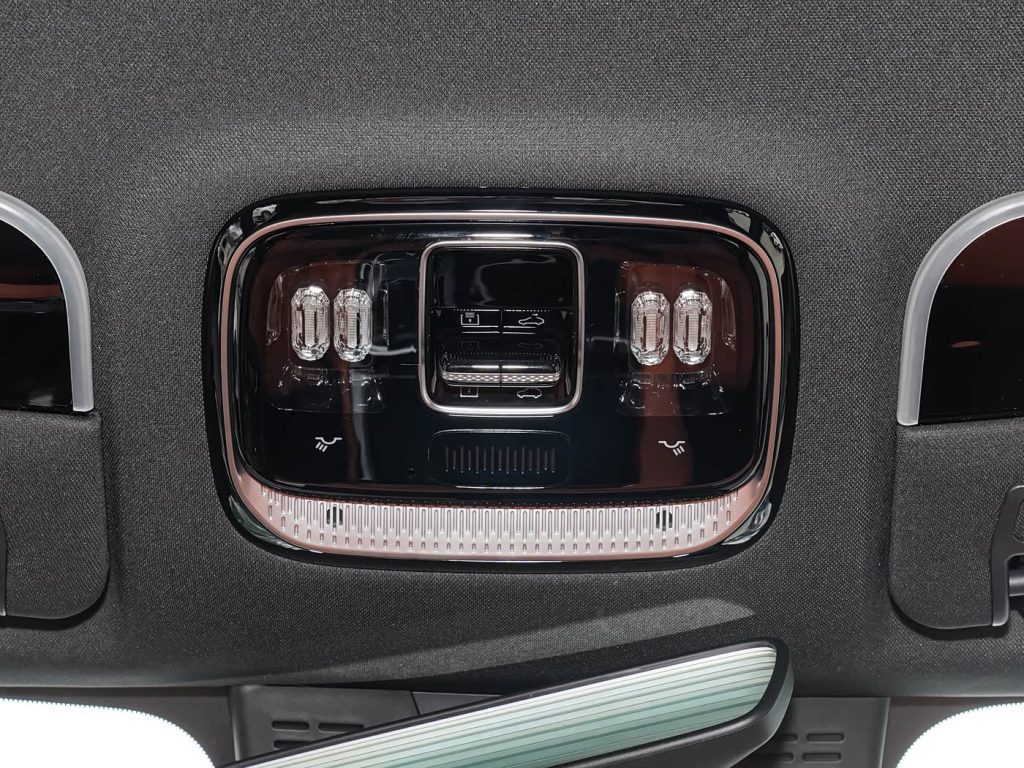 1400x1050_autohomecar__ChxknGh-CzqAb3XkAC1Rm5e-GXY695