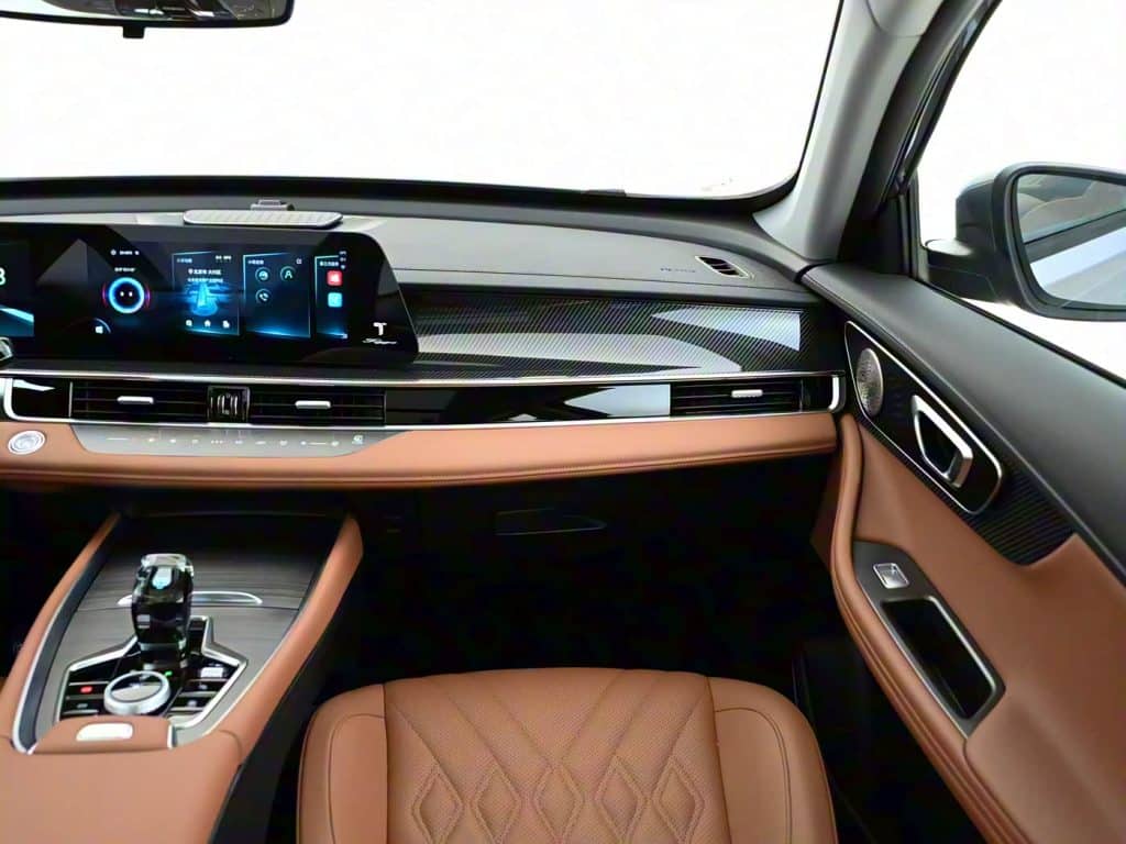 1400x1050_autohomecar__ChxkqWhKN-SAEYozAD1QiOVtr4M286