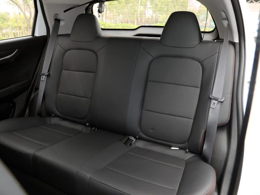 1400x1050_autohomecar__ChxoHWYxjdeAKCOzAB2STGzXyrM170