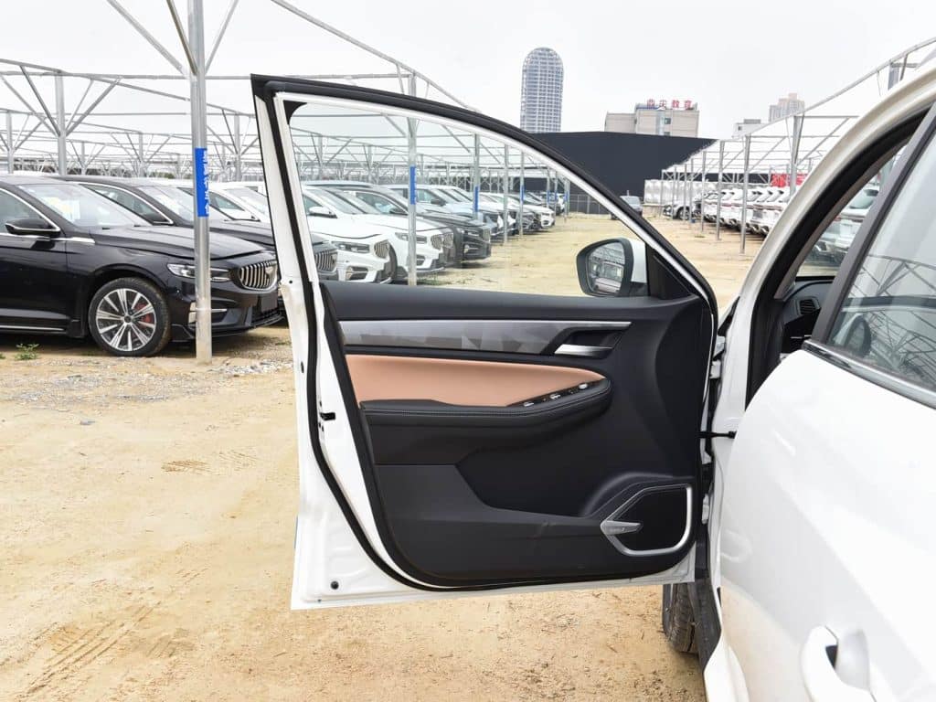 1400x1050_autohomecar__ChxoHWgspxiABtTHABjoAQmQOcc323