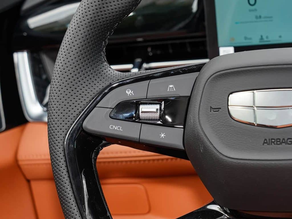 1400x1050_autohomecar__ChxoHWh-B6aAEb74ACoUJjqcSvs562