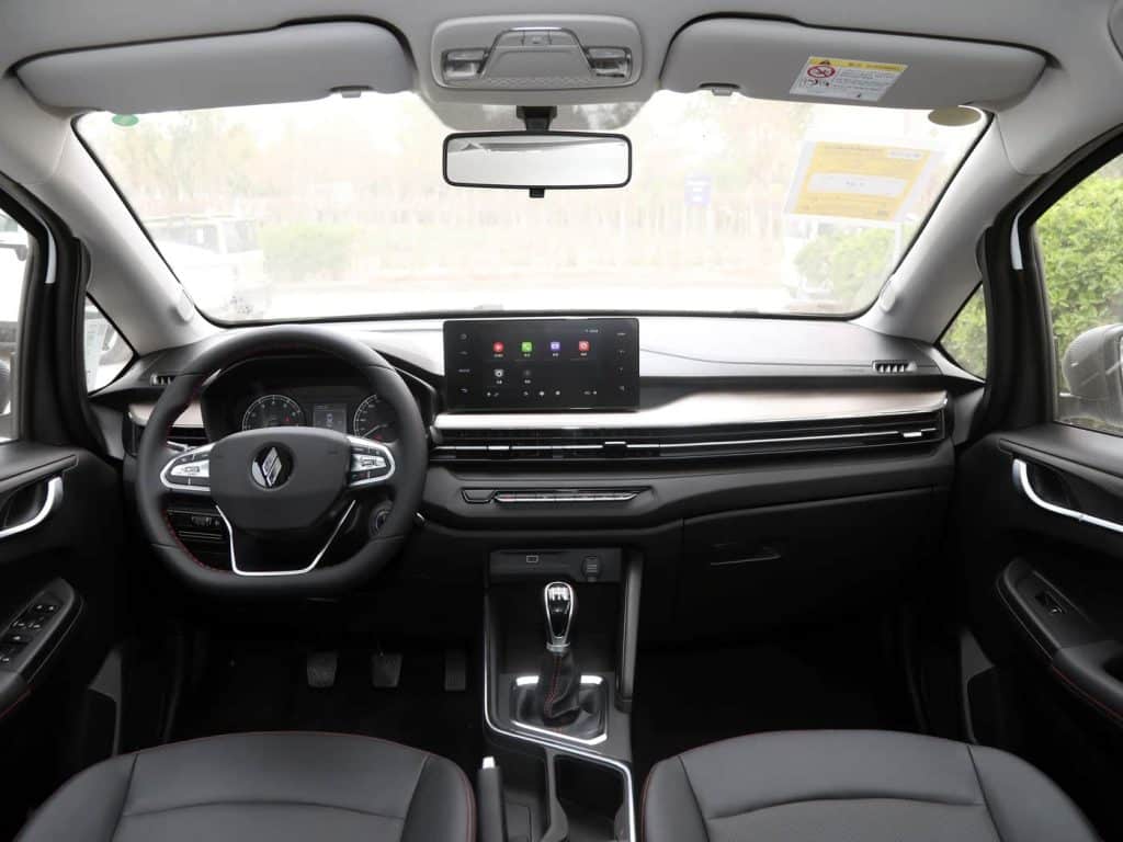 1400x1050_autohomecar__ChxoHmYxjXKAbuq-ABlXNSR-VyI072