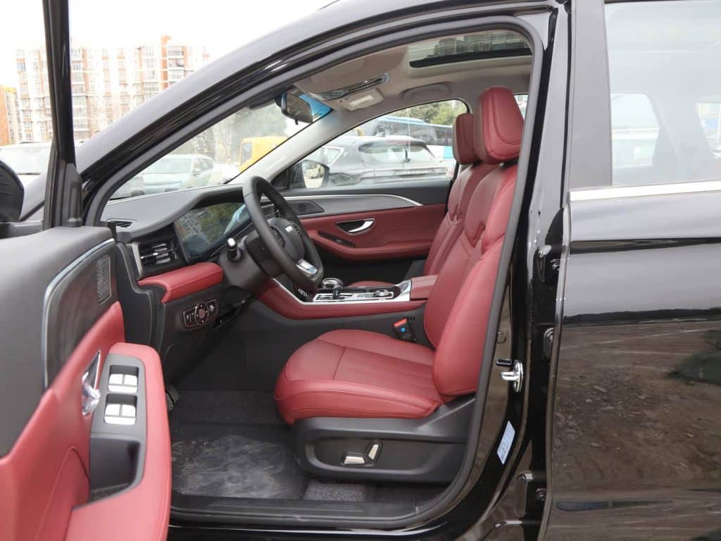1400x1050_autohomecar__ChxoHmfrRLmAIphVAEom_RstQ64712