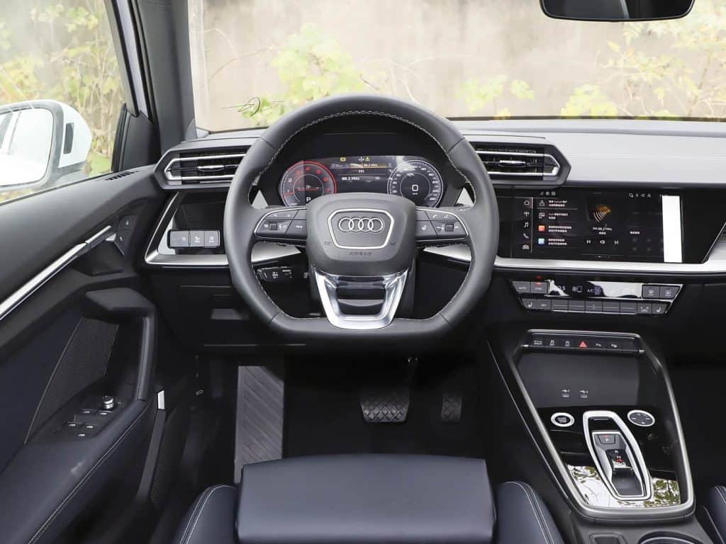 1400x1050_autohomecar__ChxpV2k6ONWAacwZAD3mqfREcIk592