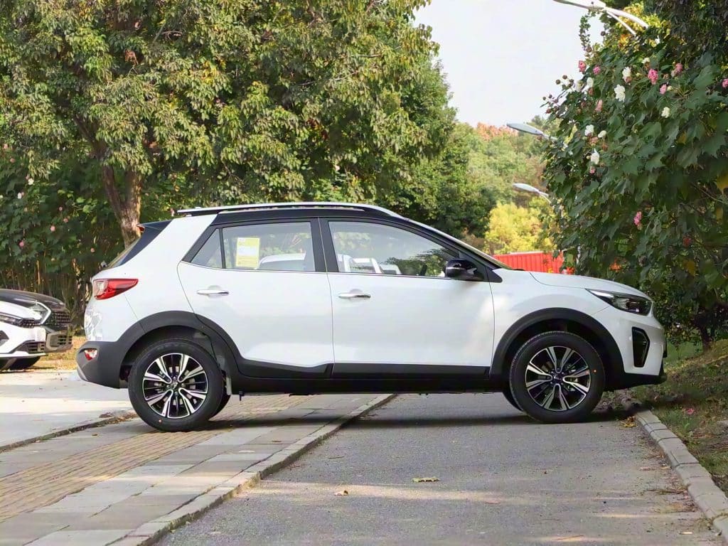 1400x1050_autohomecar__ChxpV2kIjEiAd2UPAGOWe4FZVdQ525