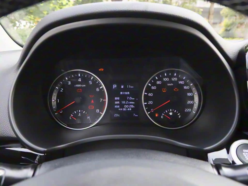 1400x1050_autohomecar__ChxpV2kIjHmAcBkfADd3HRdZHKE405