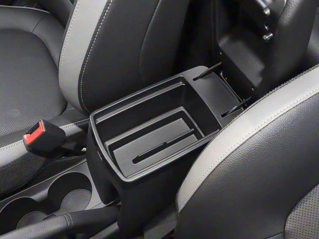 1400x1050_autohomecar__ChxpV2kIjJWASZWBAC6kp9m8oGY008