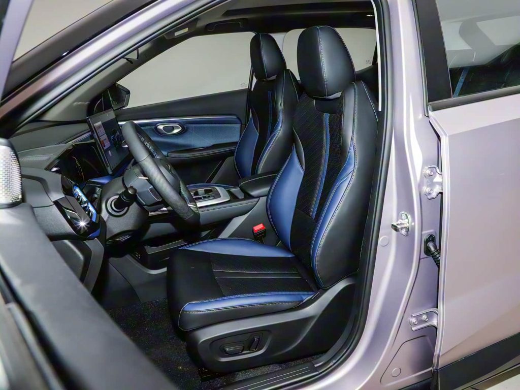 1400x1050_autohomecar__ChxpVWj139-AOGLqACac8vU4z2o171