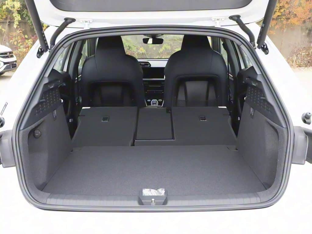 1400x1050_autohomecar__ChxpVWk6OQ-ALRdPADxsEFL2ib8694