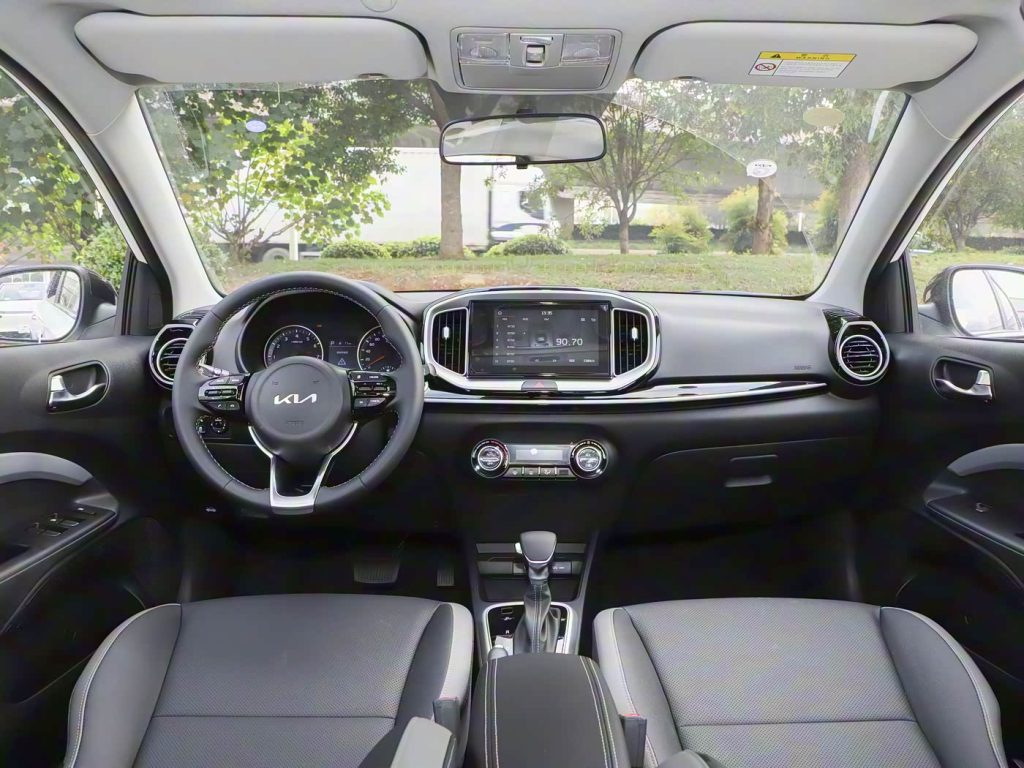 1400x1050_autohomecar__ChxpVmkIjG2AKxi6ADJcidgFnlA036