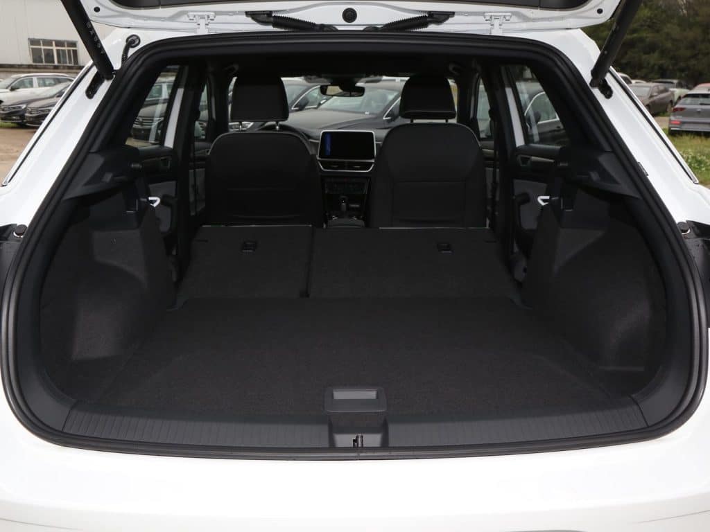 1400x1050_autohomecar__CjIFU2f54IKAMPfMADxYGVcyV-c067