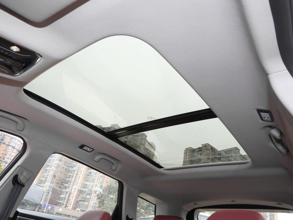 1400x1050_autohomecar__CjIFU2frRKeAWuZFAE3weqA6eZo401