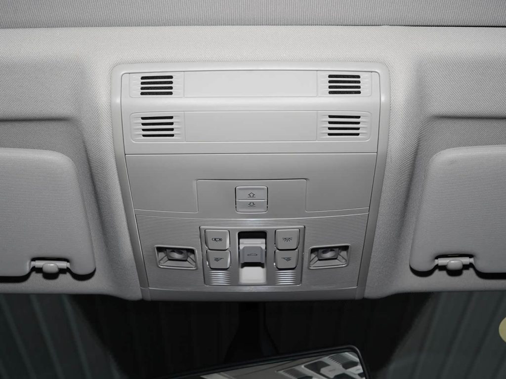 1400x1050_autohomecar__CjIFVGSdFAqAWCYtAD0aRM2EwIA797