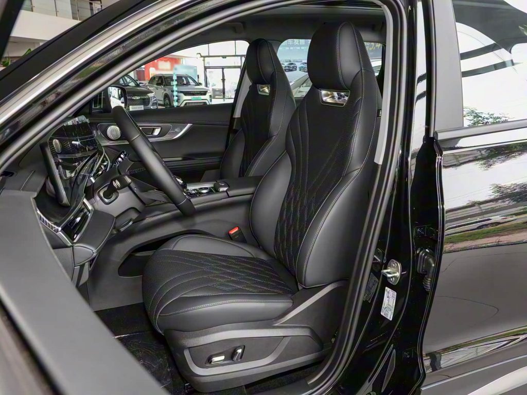 1400x1050_autohomecar__CjIFVGhj4iKAW3QeACHxwNeXpDI821