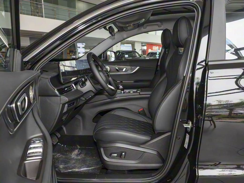 1400x1050_autohomecar__CjIFVGhj4kOAaSyUADJCg_lHfbM984